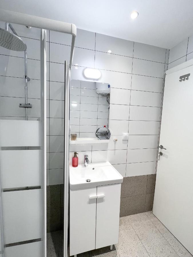Comfy 2 Bdr Apt In Petralona - Next To Metro Athen Exterior foto